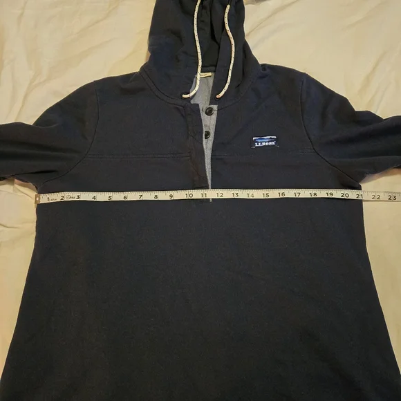L.L. Bean Womens Hooded Sweatshirt With Button Closure - Picture 7 of 8